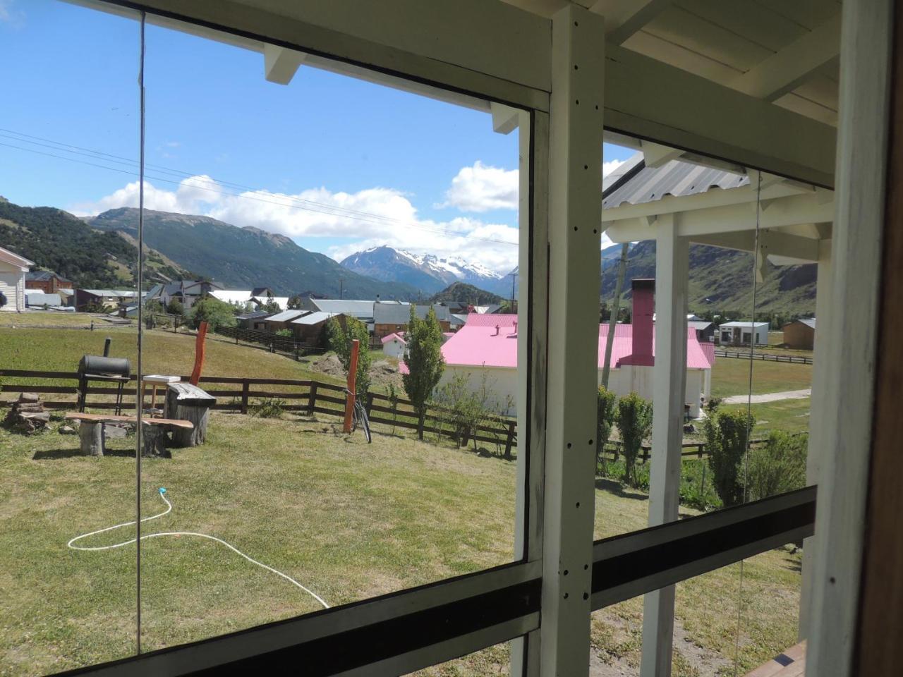 Complejo "Nahuel Pan " Villa El Chalten Luaran gambar